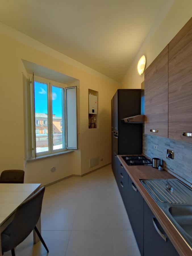 In Centro Rooms And Apartments Isola di Liri Luaran gambar