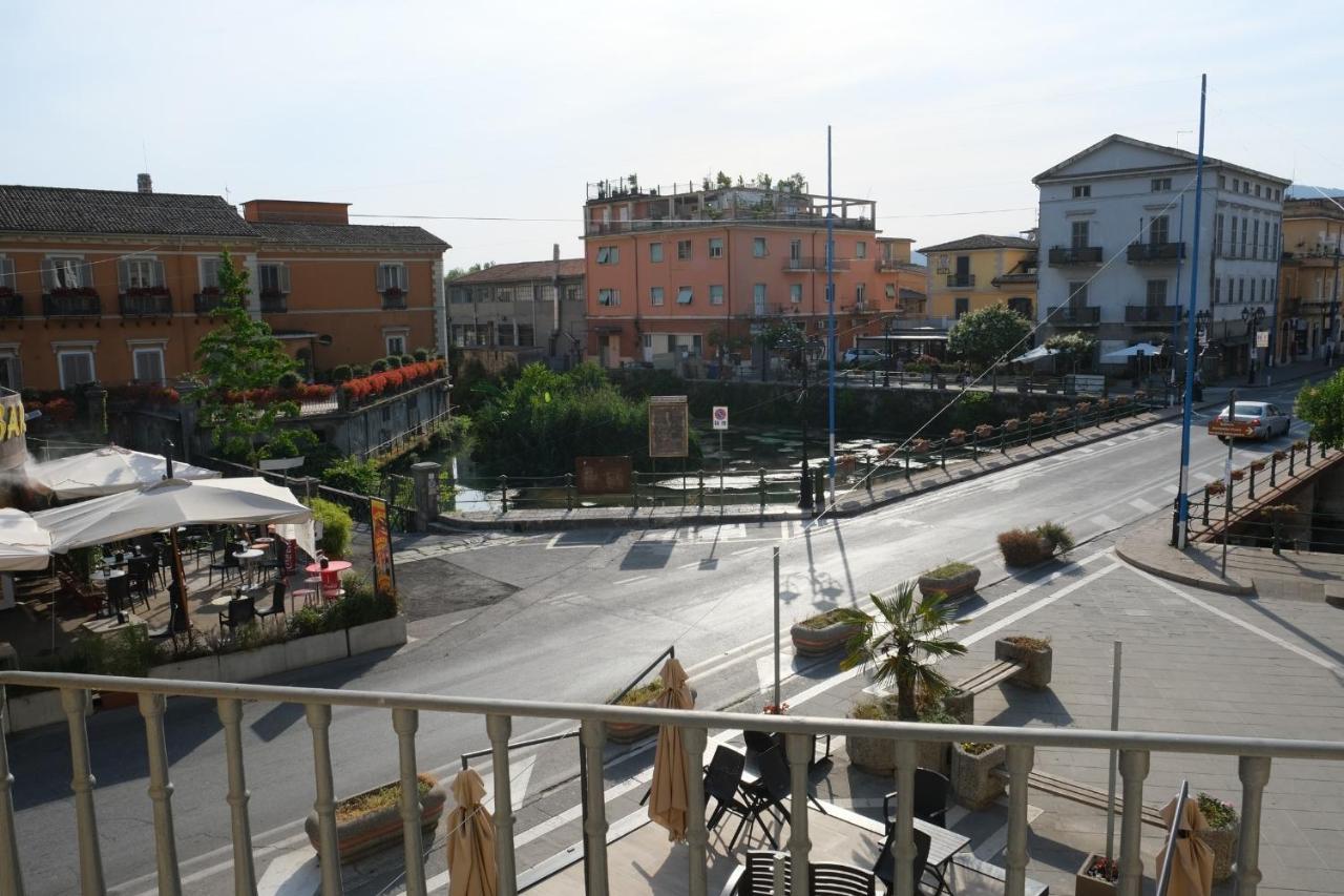 In Centro Rooms And Apartments Isola di Liri Luaran gambar