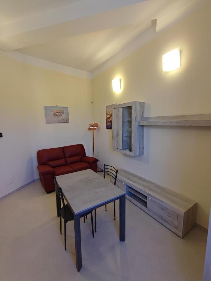 In Centro Rooms And Apartments Isola di Liri Luaran gambar
