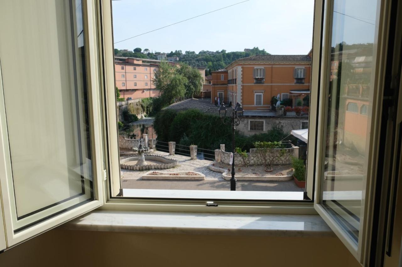In Centro Rooms And Apartments Isola di Liri Luaran gambar