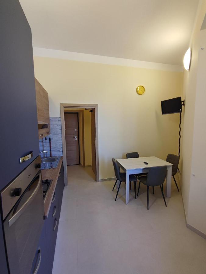In Centro Rooms And Apartments Isola di Liri Luaran gambar