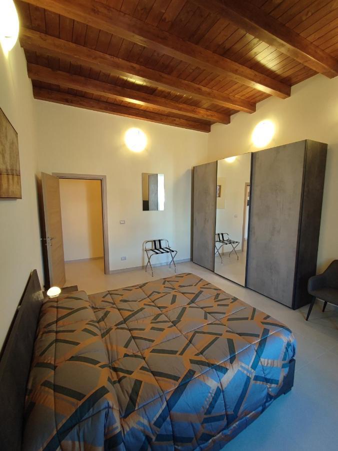 In Centro Rooms And Apartments Isola di Liri Luaran gambar