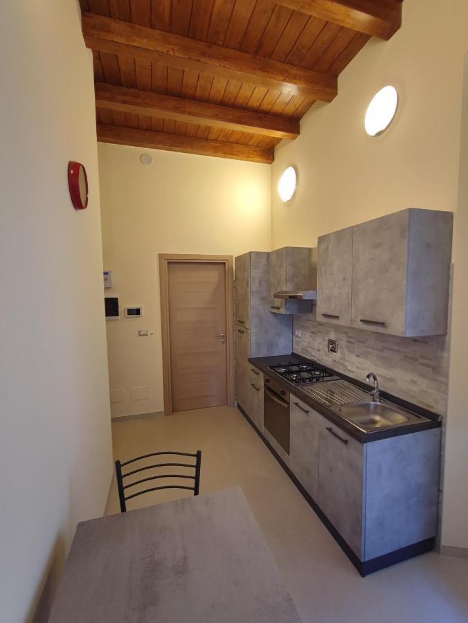 In Centro Rooms And Apartments Isola di Liri Luaran gambar