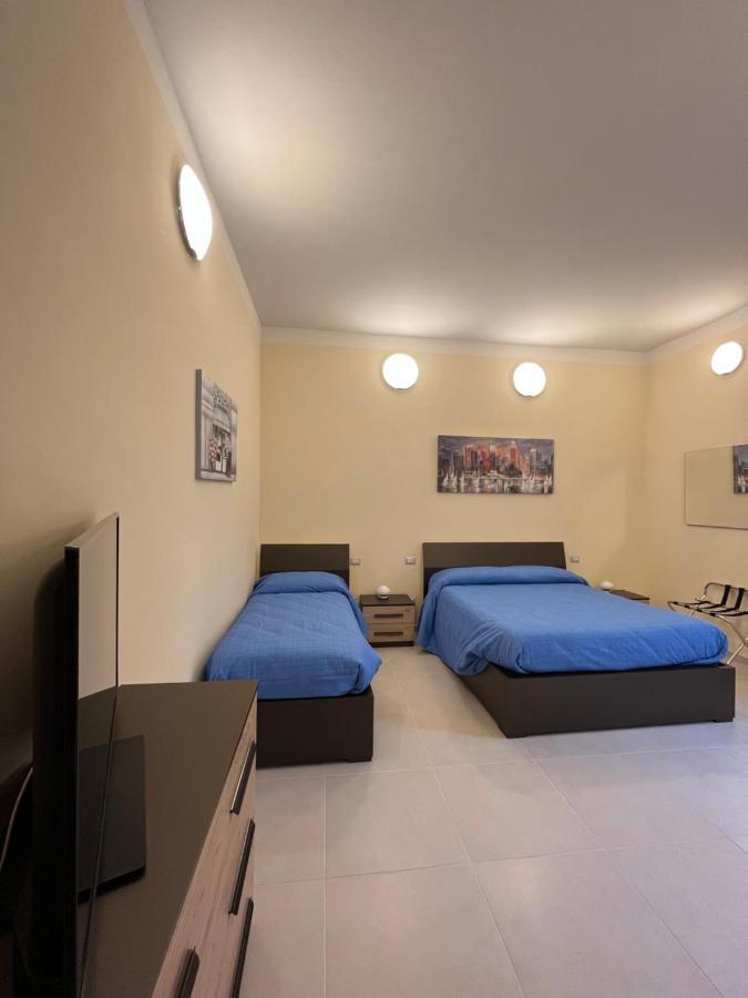 In Centro Rooms And Apartments Isola di Liri Luaran gambar