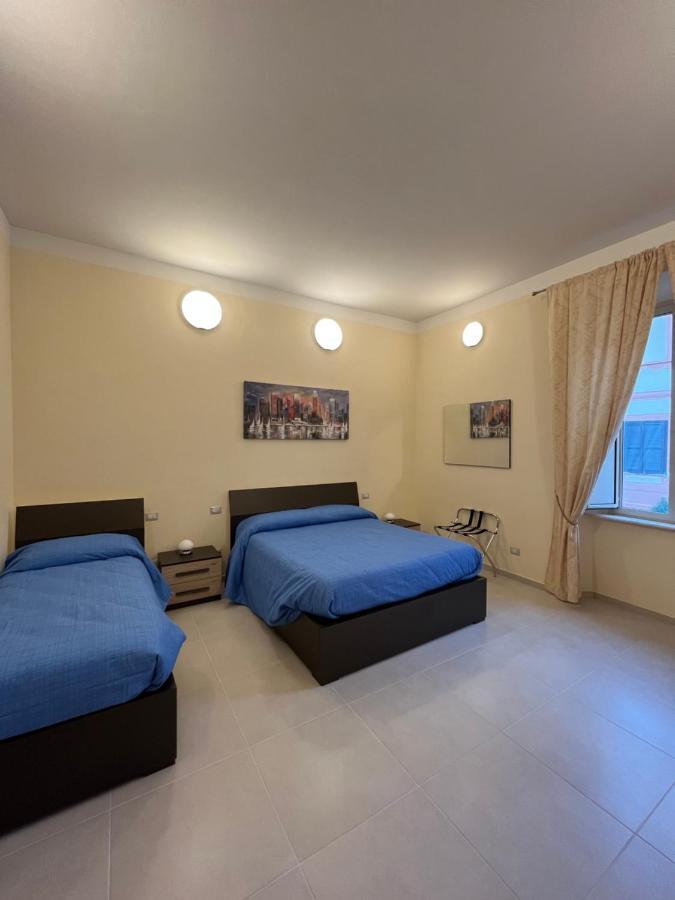 In Centro Rooms And Apartments Isola di Liri Luaran gambar