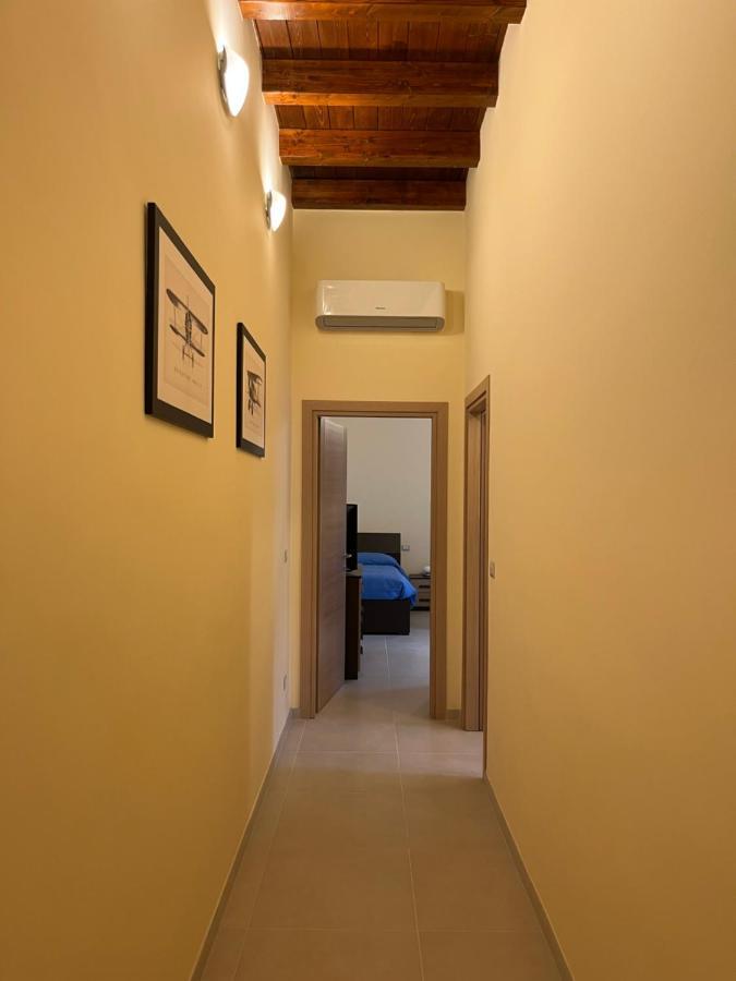 In Centro Rooms And Apartments Isola di Liri Luaran gambar