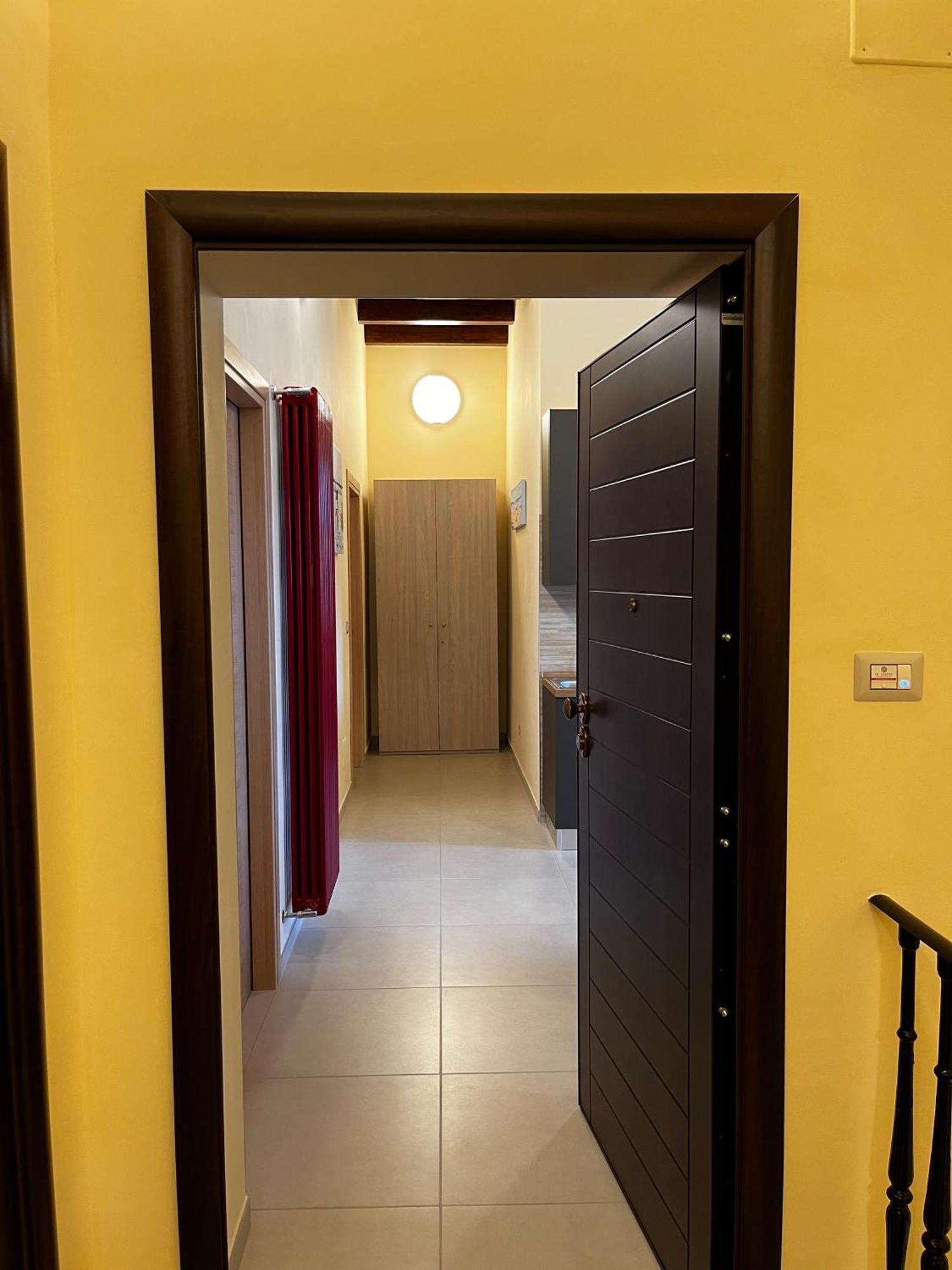 In Centro Rooms And Apartments Isola di Liri Luaran gambar